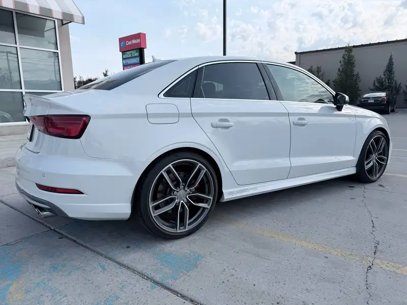 2018 Audi S3 Technik, bílá, 48 000 km, dovoz Kanada — foto 5 z 12