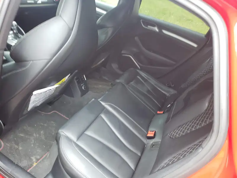 2017 Audi S3 Technik, červená, 73 000 km, dovoz Kanada — foto 7 z 12