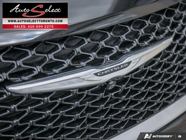 2022 Chrysler Pacifica Pinnacle, černá, 130 944 km, dovoz Kanada — foto 9 z 20