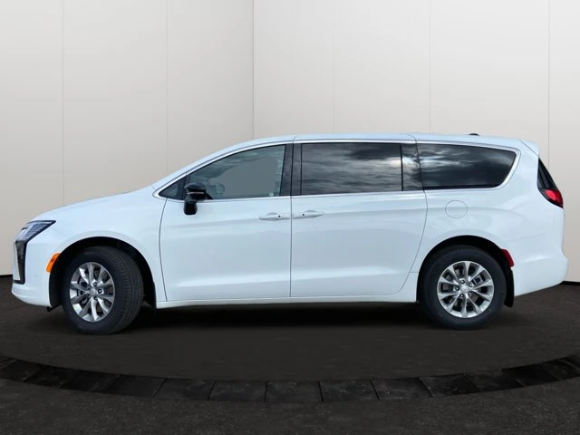 2027 Chrysler Pacifica Select AWD, bílá, dovoz Kanada — foto 2 z 20