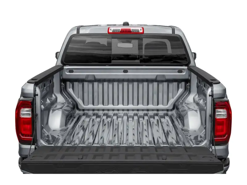 2026 GMC Canyon Elevation, bílá, 150 km, dovoz Kanada — foto 12 z 12