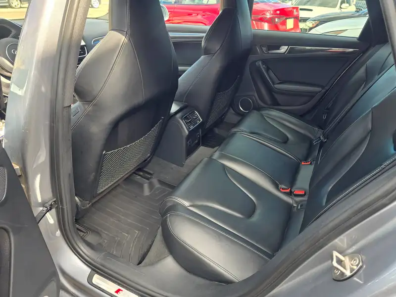 2016 Audi S4 Technik plus, stříbrná, 151 799 km, dovoz Kanada — foto 10 z 12