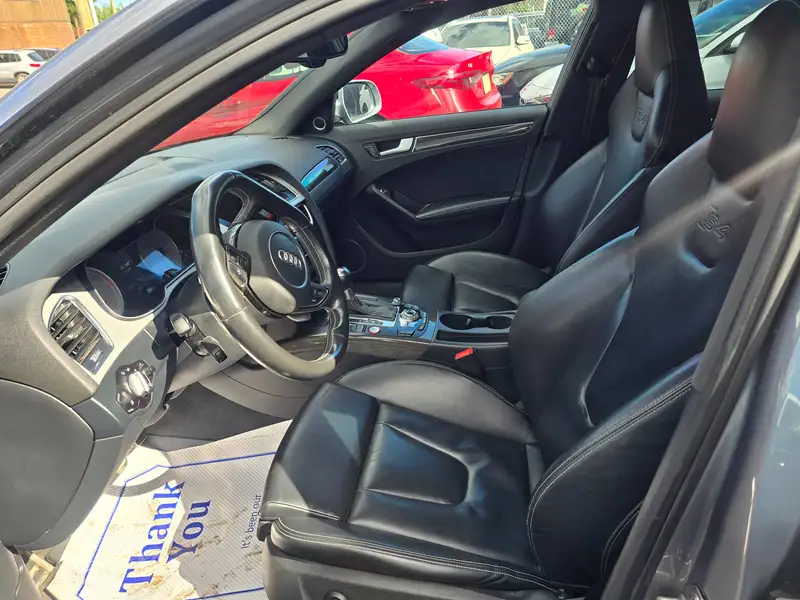 2016 Audi S4 Technik plus, stříbrná, 151 799 km, dovoz Kanada — foto 9 z 12