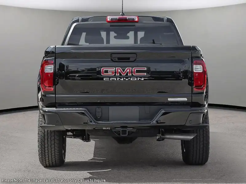 2026 GMC Canyon Elevation, černá, 25 km, dovoz Kanada — foto 5 z 12