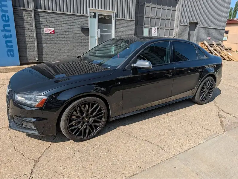 2015 Audi S4 Technik plus, černá, 139 000 km, dovoz Kanada — foto 2 z 12