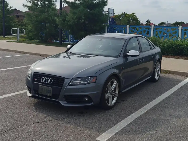 2012 Audi S4, šedá, 185 000 km, dovoz Kanada — foto 3 z 12