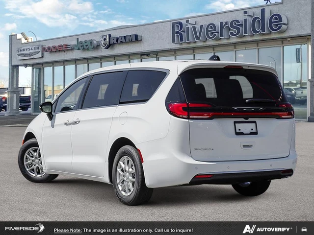 2027 Chrysler Pacifica Select, bílá, 25 km, dovoz Kanada — foto 4 z 5