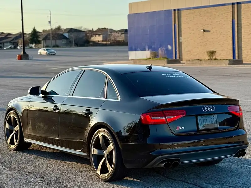 2014 Audi S4 Progressiv, černá, 191 200 km, dovoz Kanada — foto 6 z 12