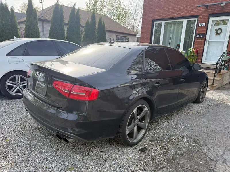 2014 Audi S4 Technik, černá, 220 000 km, dovoz Kanada — foto 2 z 9