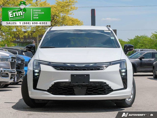 2027 Chrysler Pacifica Select, bílá, dovoz Kanada — foto 2 z 5