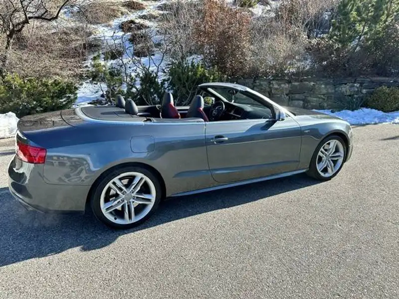 2016 Audi S5 Progressiv, šedá, 112 970 km, dovoz Kanada — foto 2 z 11