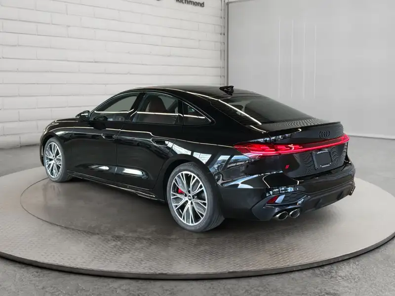 2026 Audi S5 Technik, černá, 90 km, dovoz Kanada — foto 7 z 12