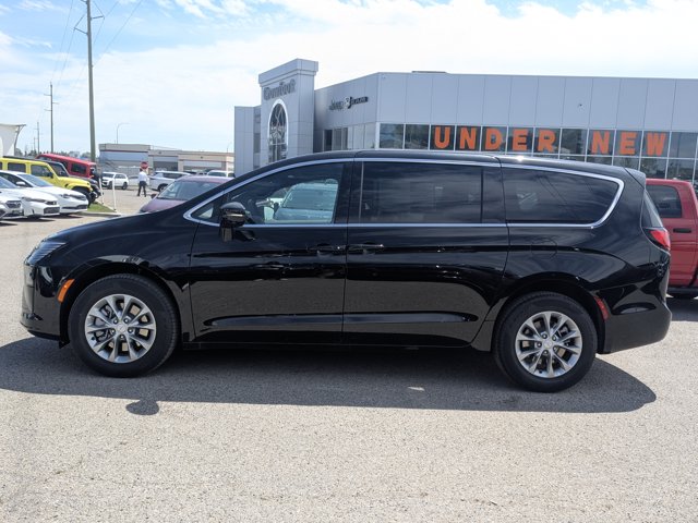 2027 Chrysler Pacifica Select, zelená, 1 km, dovoz Kanada — foto 5 z 20