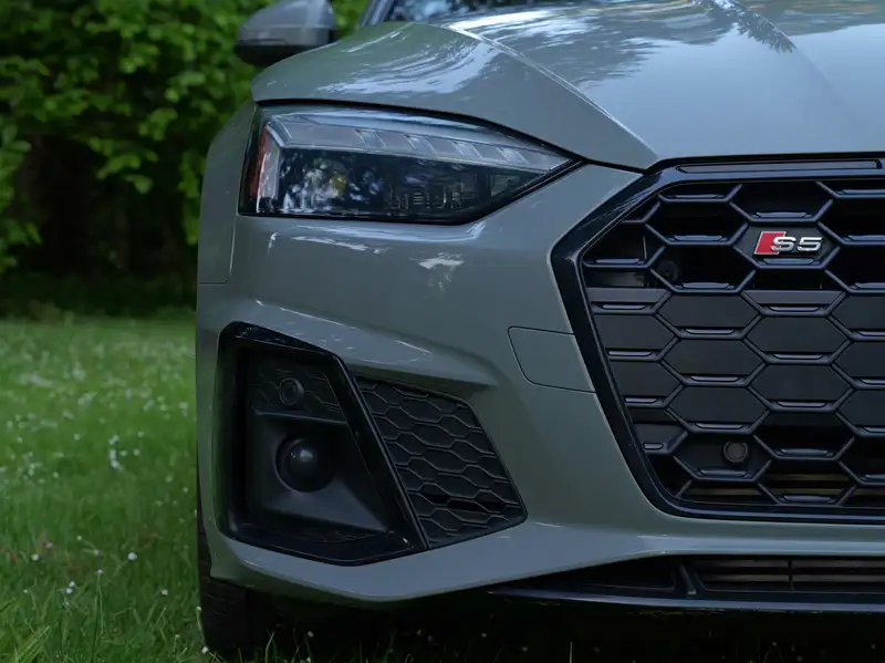 2021 Audi S5 Progressiv, šedá, 49 000 km, dovoz Kanada — foto 12 z 12