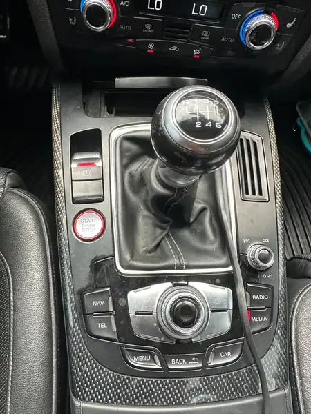 2015 Audi S5 Technik, šedá, 161 853 km, dovoz Kanada — foto 9 z 10
