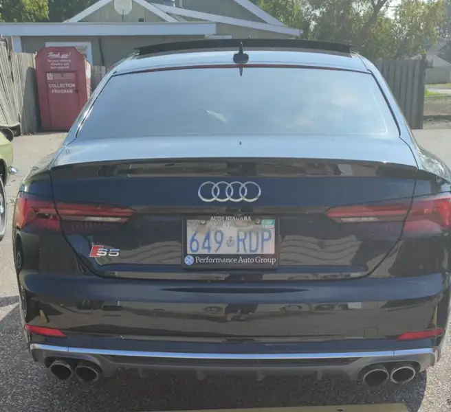 2018 Audi S5 Technik, černá, 112 000 km, dovoz Kanada — foto 9 z 9
