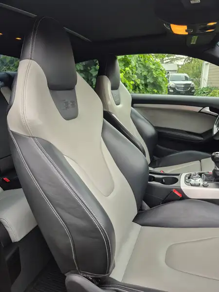 2016 Audi S5 Technik Plus, červená, 117 500 km, dovoz Kanada — foto 7 z 8