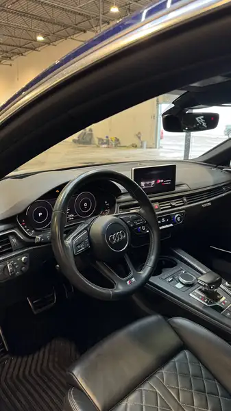 2018 Audi S5 Technik, modrá, 174 000 km, dovoz Kanada — foto 12 z 12