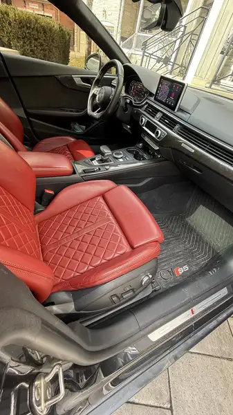 2018 Audi S5 Technik, šedá, 113 000 km, dovoz Kanada — foto 5 z 12