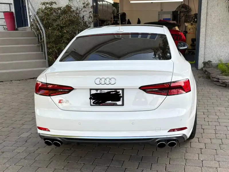 2018 Audi S5 Technik, bílá, 57 000 km, dovoz Kanada — foto 3 z 8