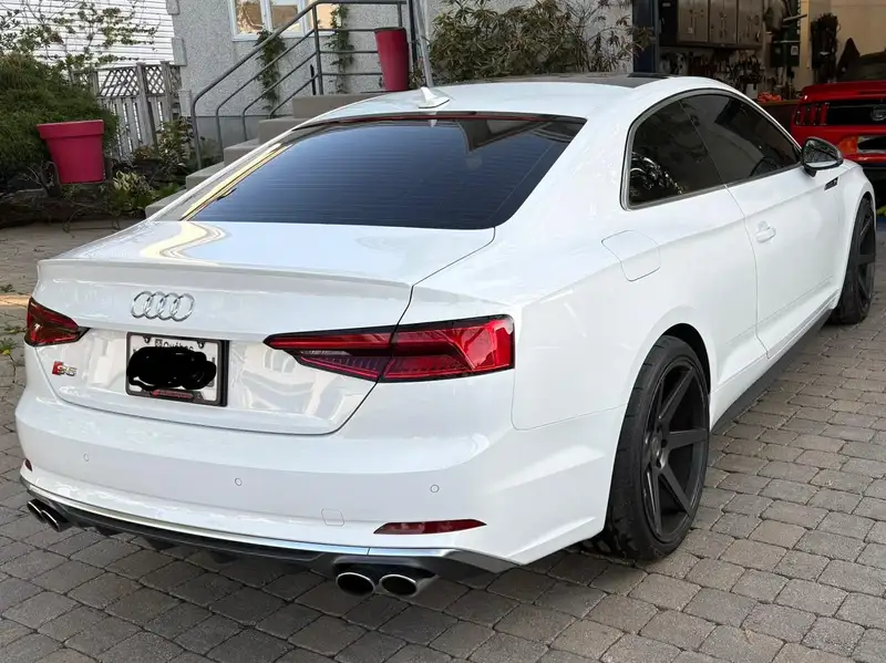 2018 Audi S5 Technik, bílá, 57 000 km, dovoz Kanada — foto 4 z 8
