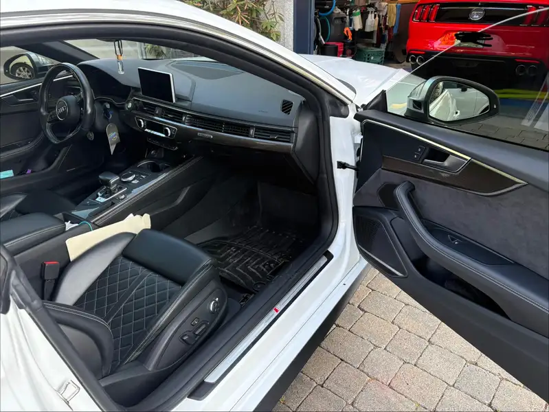 2018 Audi S5 Technik, bílá, 57 000 km, dovoz Kanada — foto 5 z 8