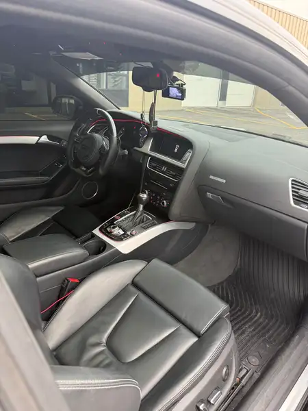 2015 Audi S5 Technik, černá, 199 999 km, dovoz Kanada — foto 6 z 12