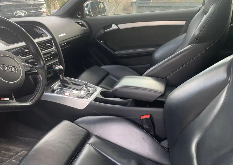 2016 Audi S5 Technik, šedá, 150 000 km, dovoz Kanada — foto 4 z 5