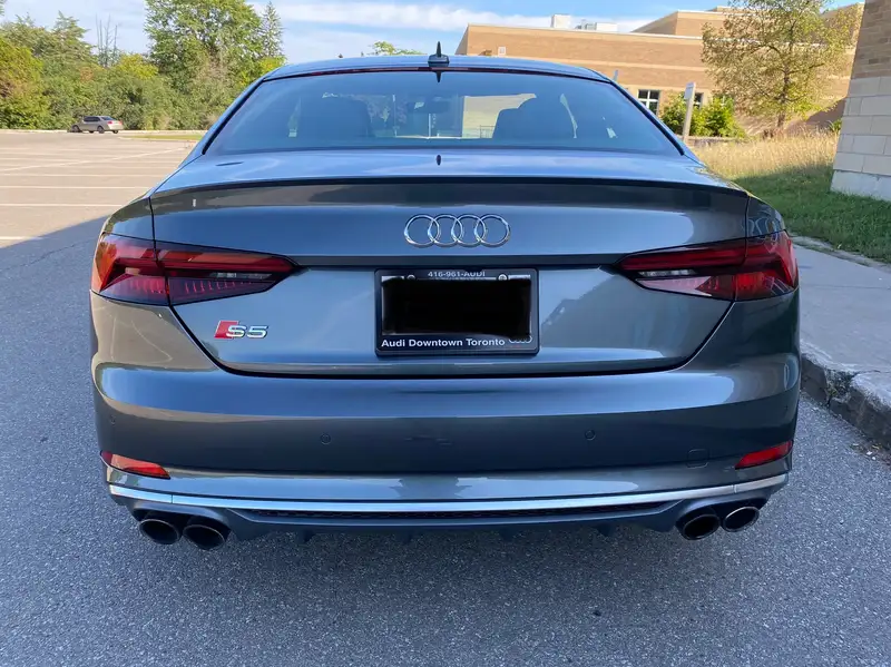 2018 Audi S5 Progressiv, šedá, 91 349 km, dovoz Kanada — foto 12 z 12