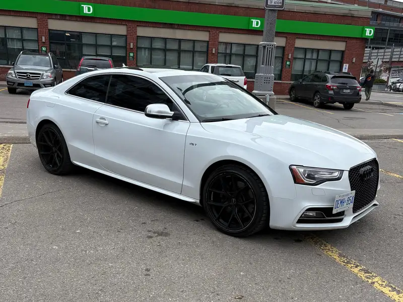 2014 Audi S5 Technik, bílá, 185 000 km, dovoz Kanada — foto 3 z 12