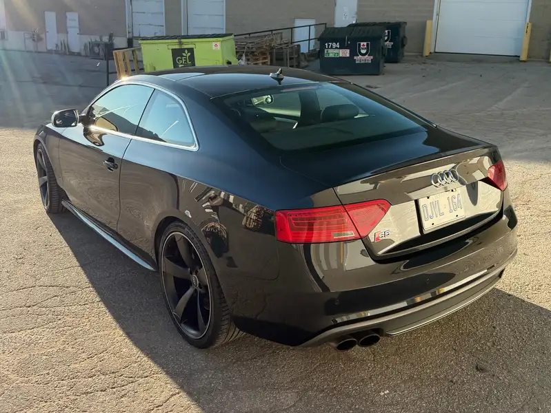 2016 Audi S5 Technik plus, modrá, 181 500 km, dovoz Kanada — foto 2 z 8