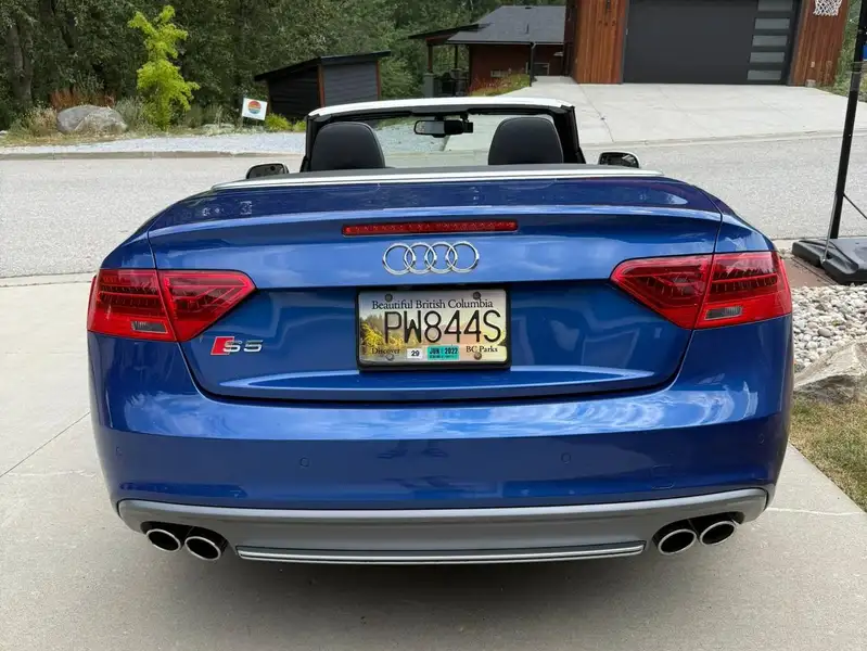 2015 Audi S5 Technik, modrá, 128 000 km, dovoz Kanada — foto 3 z 12