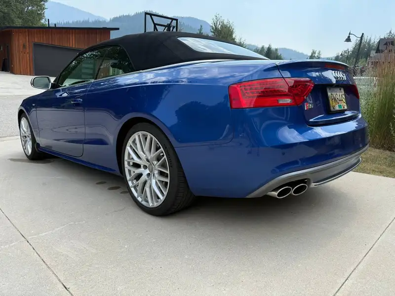 2015 Audi S5 Technik, modrá, 128 000 km, dovoz Kanada — foto 6 z 12