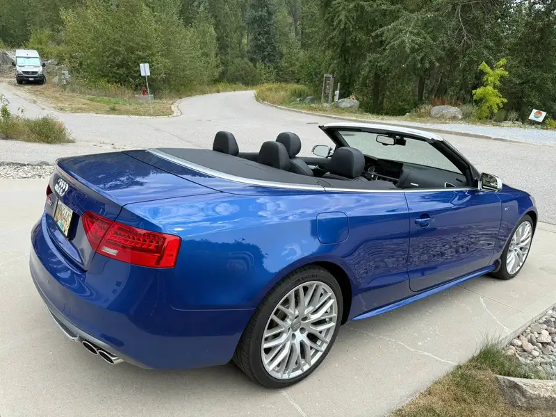 2015 Audi S5 Technik, modrá, 128 000 km, dovoz Kanada — foto 7 z 12