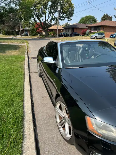 2011 Audi S5, černá, 118 000 km, dovoz Kanada — foto 3 z 12