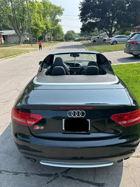 2011 Audi S5, černá, 118 000 km, dovoz Kanada — foto 5 z 12