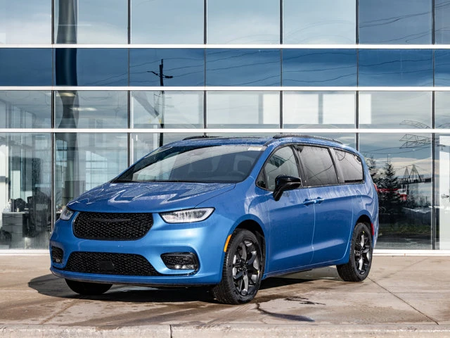 2026 Chrysler Pacifica Select, modrá, 25 km, dovoz Kanada — foto 2 z 20
