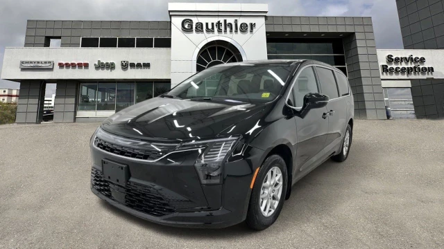 2027 Chrysler Pacifica Select, černá, 15 km, dovoz Kanada — foto 2 z 5