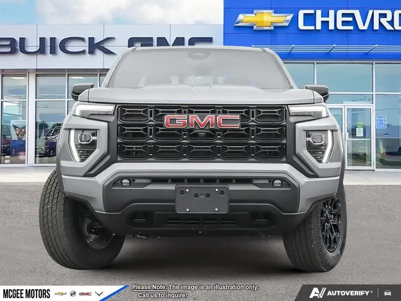 2026 GMC Canyon Elevation, stříbrná, 0 km, dovoz Kanada — foto 2 z 12