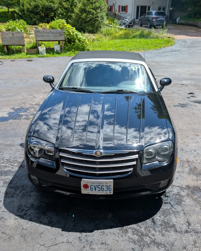 2005 Chrysler Crossfire, černá, 56 000 km, dovoz Kanada — foto 3 z 5