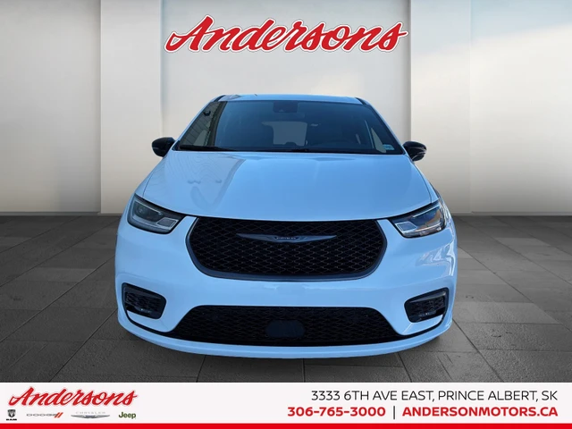 2026 Chrysler Pacifica SELECT AWD, bílá, dovoz Kanada — foto 2 z 5