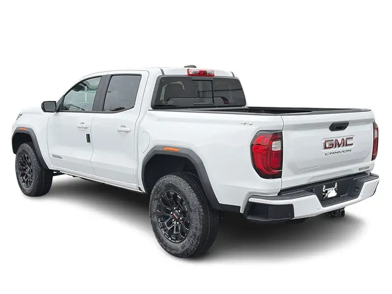 2026 GMC Canyon ELEVATION, bílá, 25 km, dovoz Kanada — foto 10 z 12