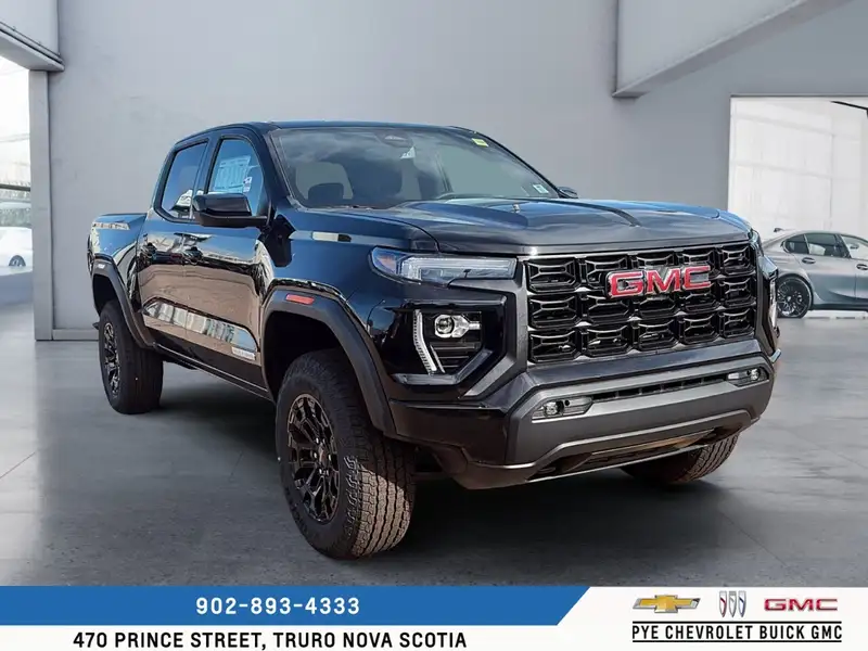 2026 GMC Canyon Elevation, černá, 9 km, dovoz Kanada — foto 3 z 12