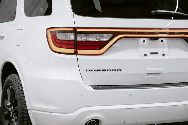 2026 Dodge Durango SXT, bílá, 15 km, dovoz Kanada — foto 9 z 20