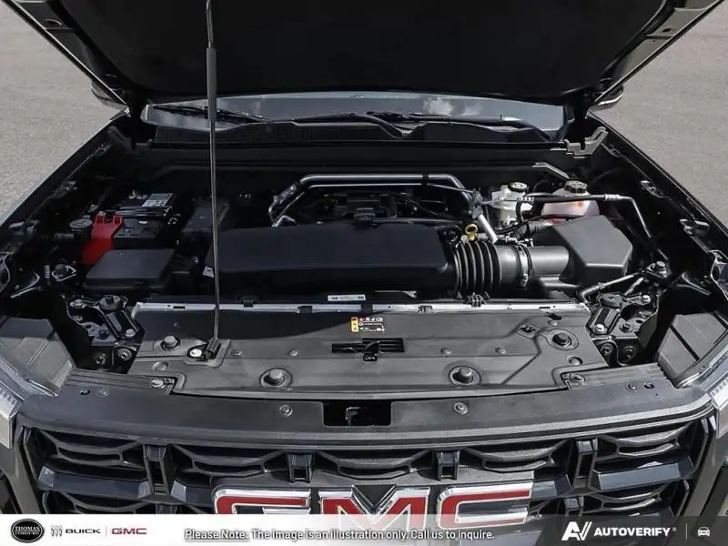 2026 GMC Canyon Elevation, černá, 8 km, dovoz Kanada — foto 6 z 12