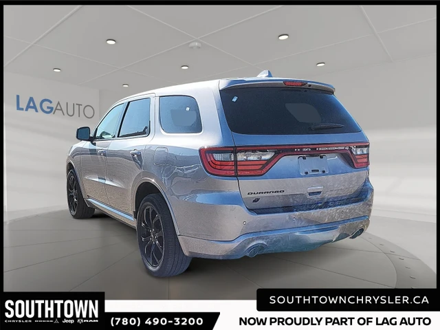2020 Dodge Durango SXT, stříbrná, 150 428 km, dovoz Kanada — foto 4 z 17