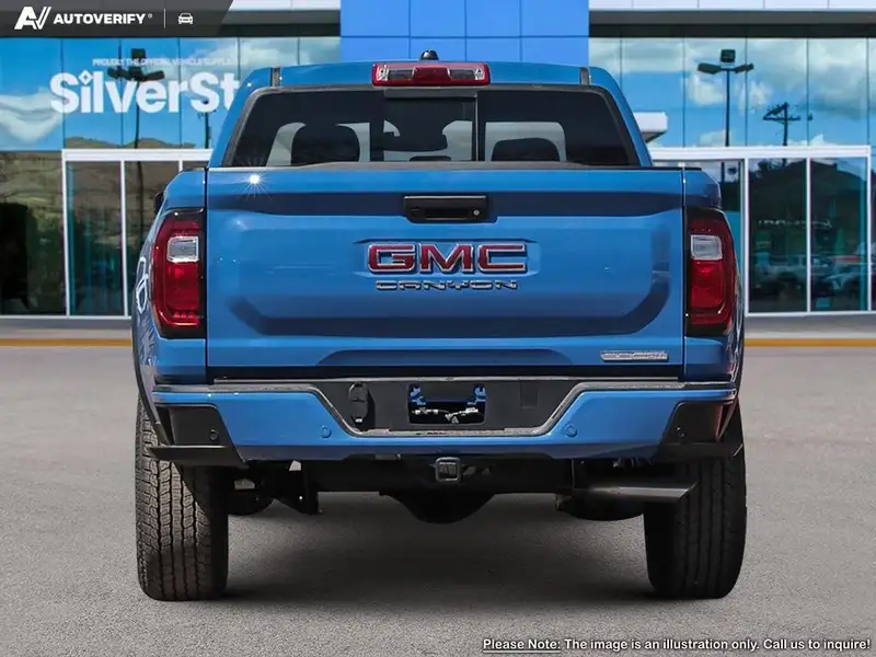 2026 GMC Canyon Elevation, modrá, 10 km, dovoz Kanada — foto 5 z 10