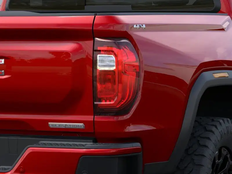 2026 GMC Canyon ELEVATION, červená, 0 km, dovoz Kanada — foto 11 z 12