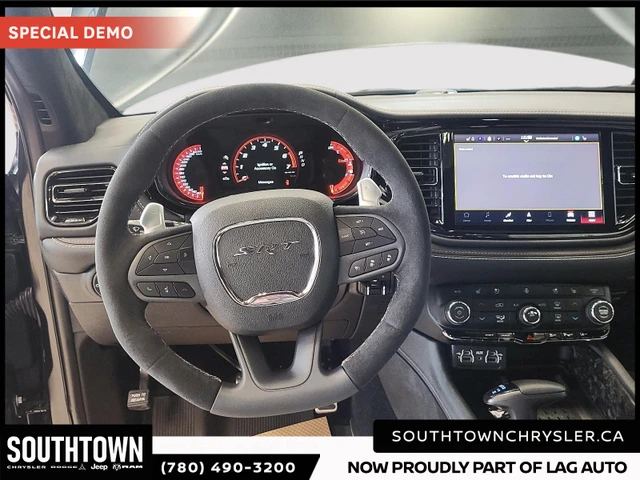 2025 Dodge Durango SRT Hellcat Hammerhead, modrá, 1 011 km, dovoz Kanada — foto 12 z 17