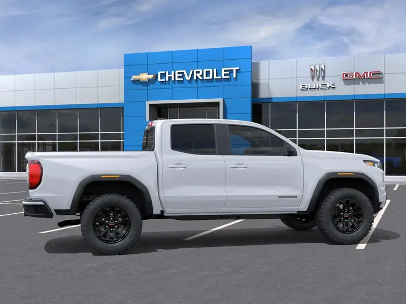 2026 GMC Canyon Elevation, bílá, 10 km, dovoz Kanada — foto 5 z 12